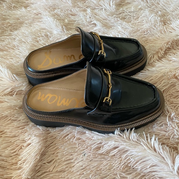 SOLD!! Sam Edelman Black Lennon Lug Sole Buckle Mule Loafer size 6 - Picture 10 of 14